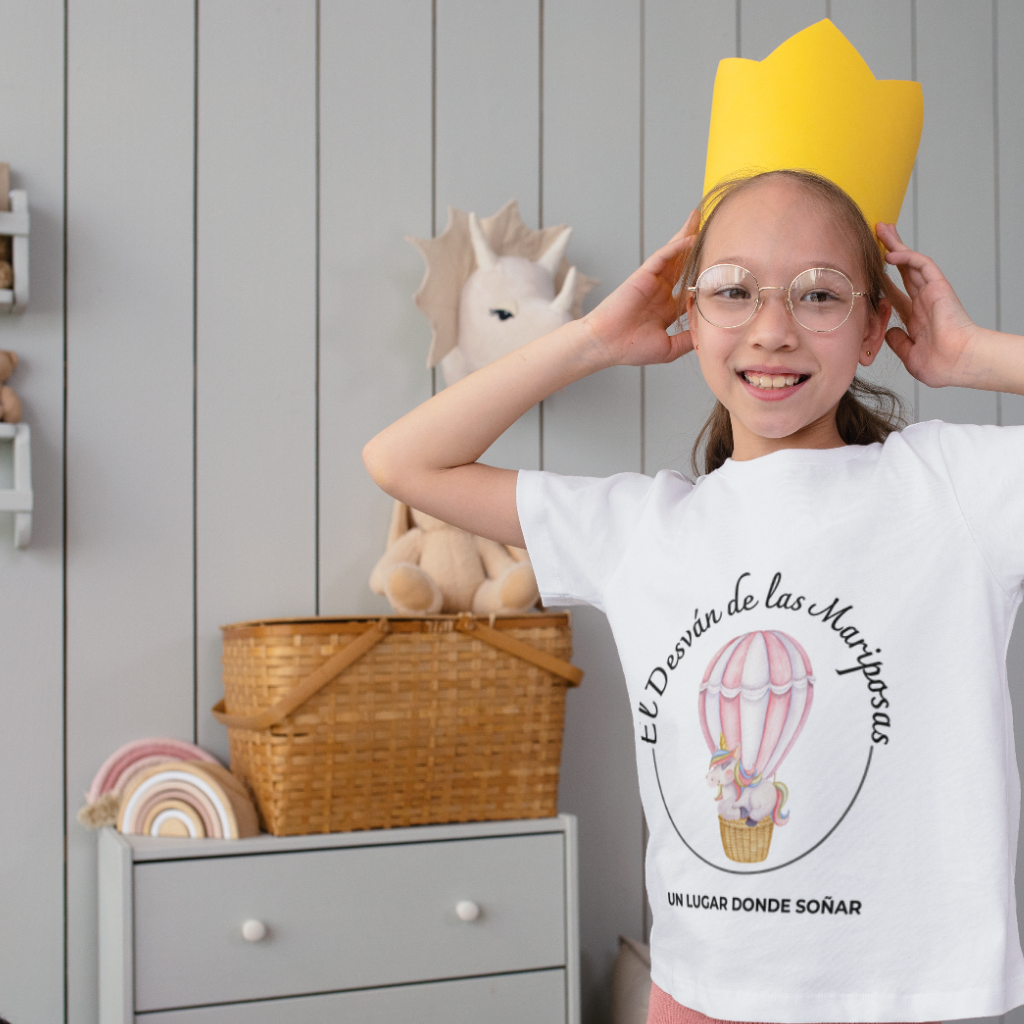 Camiseta Unicornio en Globo